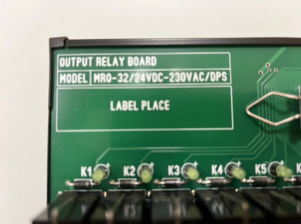 Модуль релейного входа MRO/32/24VDC-230VAC/DPS/SC с установленными реле OMRON